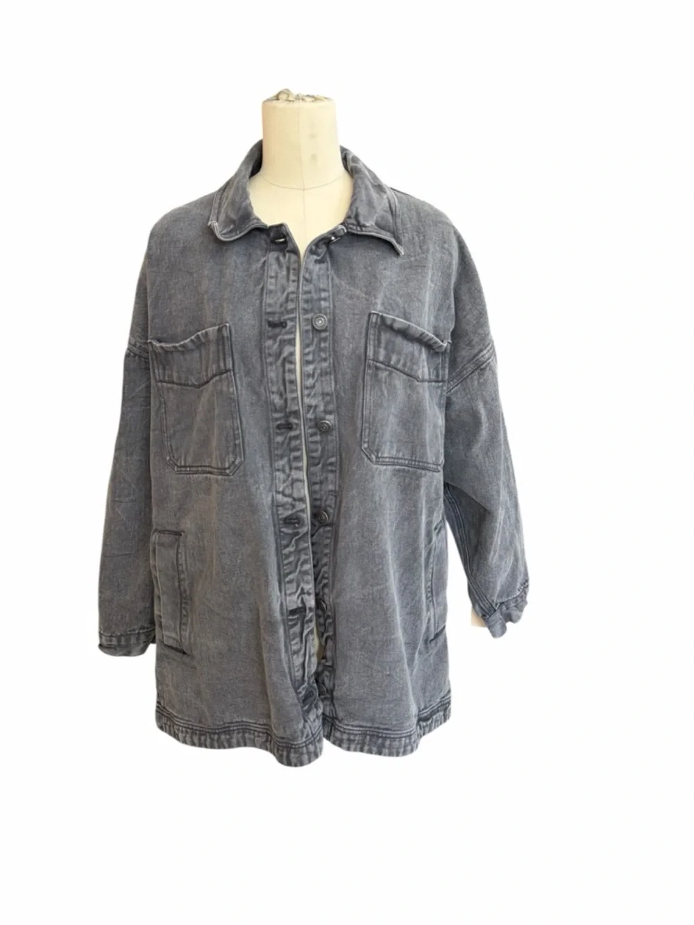 We the Free Madison city oversized denim jacket size medium - Picture 3 of 8